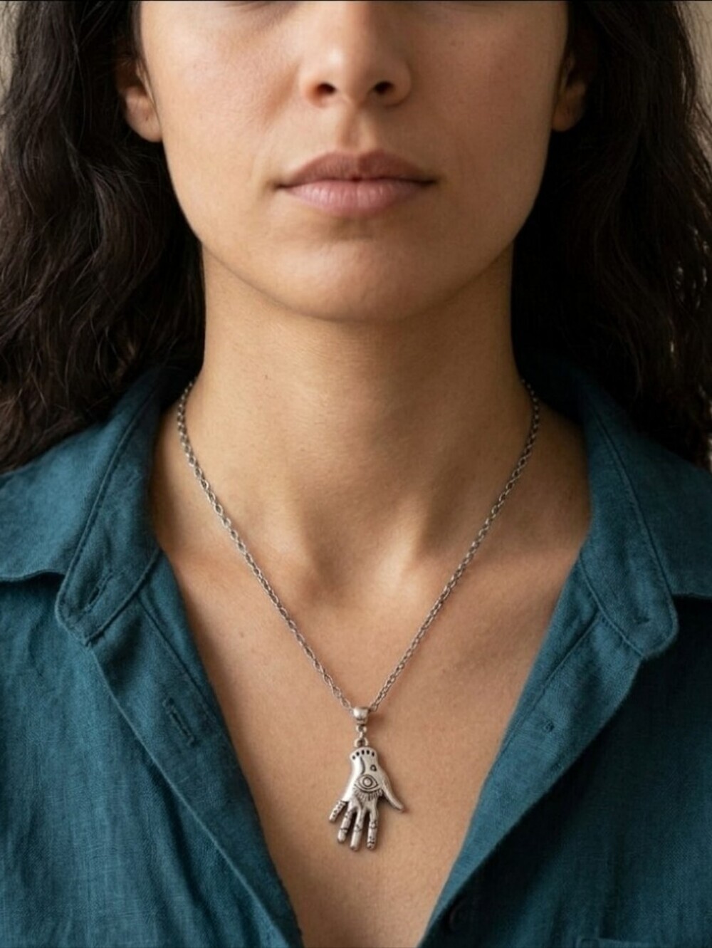 Evil eye hand Magic hot sexy necklace